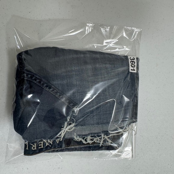 American Eagle Mens Low Rise Boot Cut-Off Denim Shorts Blue Size 30 Medium Wash - Picture 9 of 9